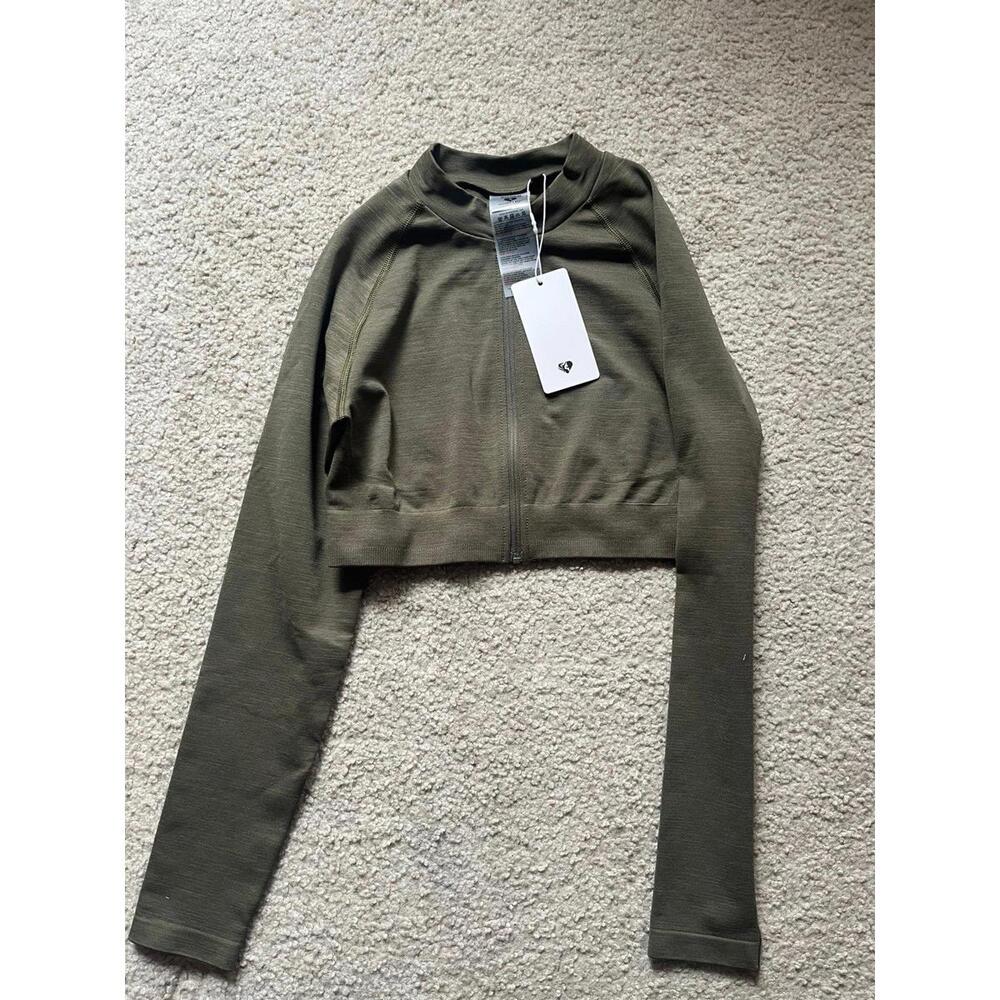 Workout jacket